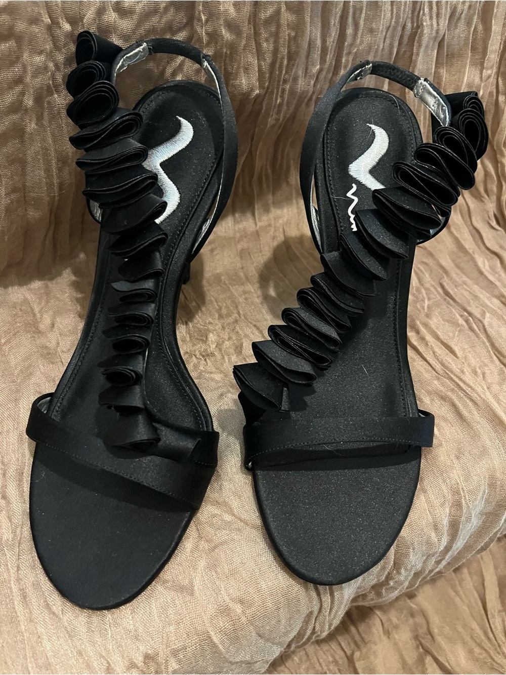Nina Black Ruffle T-Strap Sandals